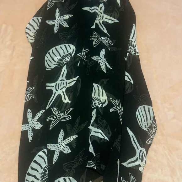 Beach Shells Black and White Sarong Swim Scarf Wrap - Picture 7 of 10